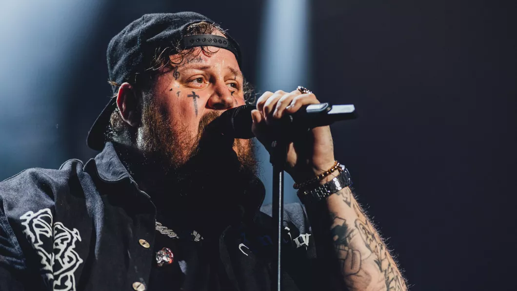 Jelly Roll Reveals Surprise Guest At iHeartRadio Jingle Ball In New York
